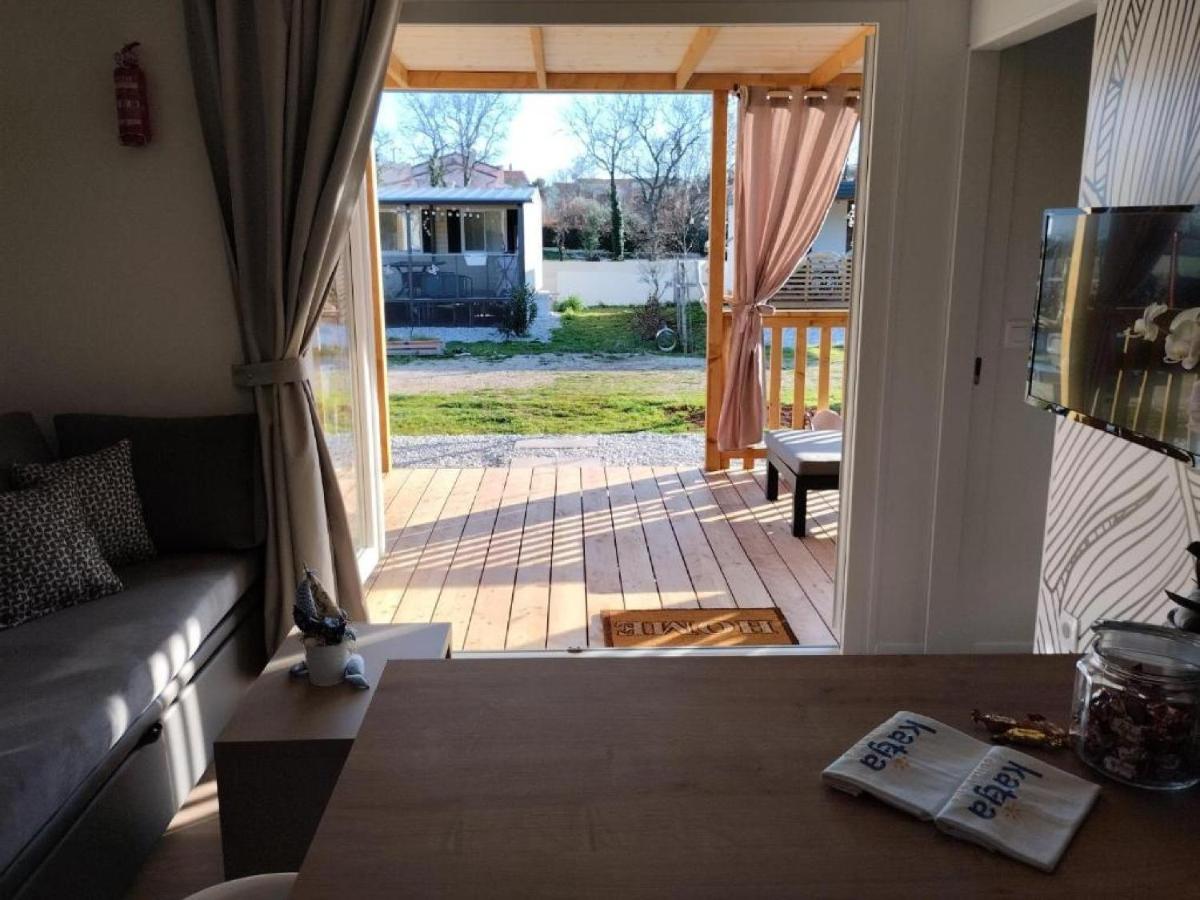 Mobile Home Katja Banjole Ngoại thất bức ảnh
